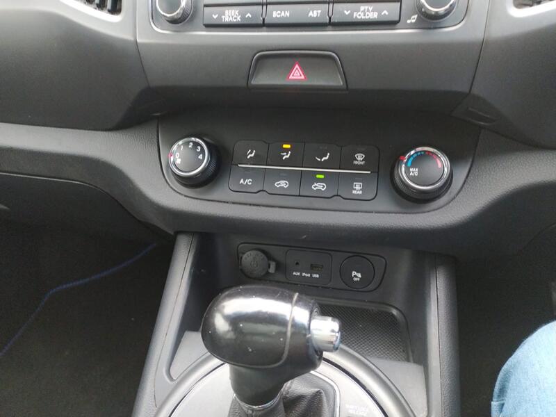 KIA SPORTAGE