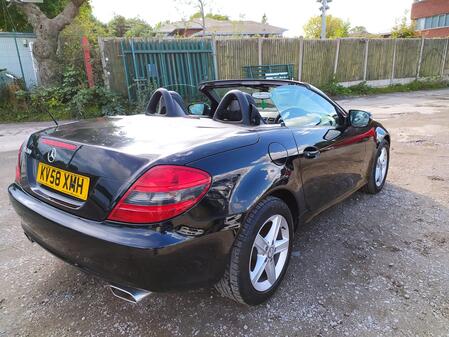 MERCEDES-BENZ SLK 1.8 SLK200K 