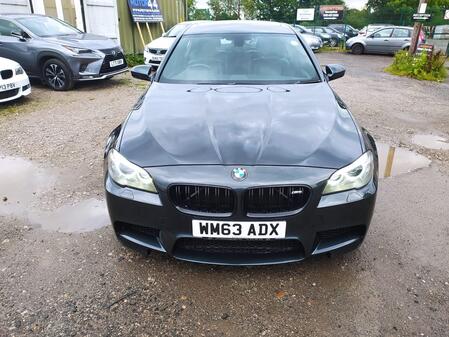 BMW M5 4.4 M5 Saloon