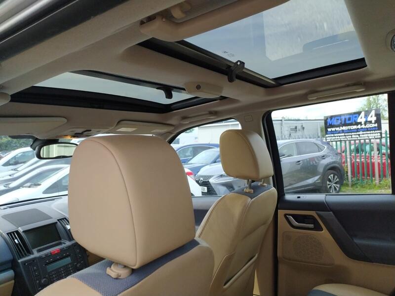 LAND ROVER FREELANDER 2