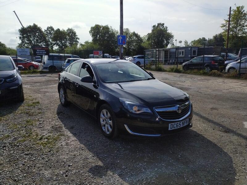 VAUXHALL INSIGNIA