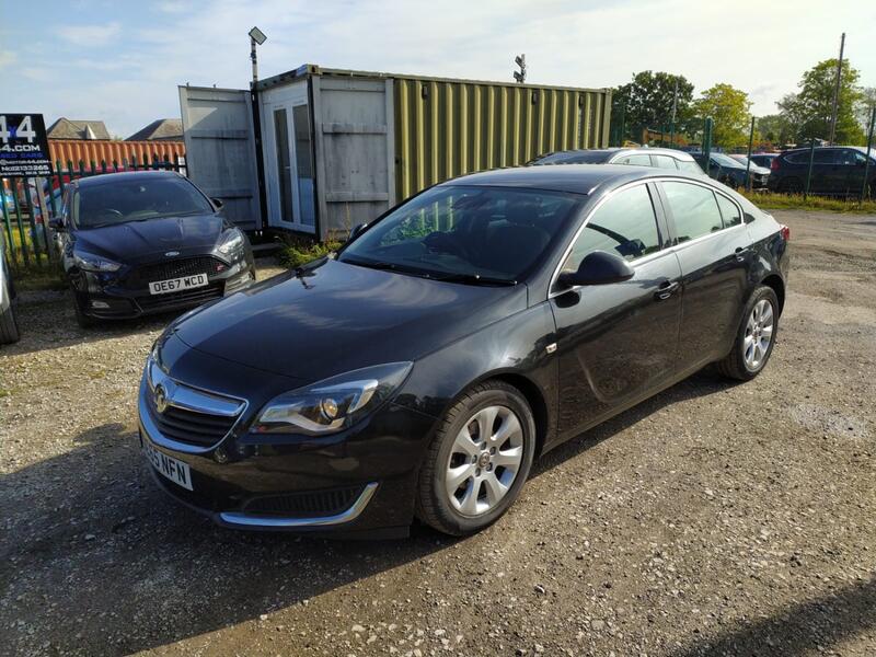 VAUXHALL INSIGNIA