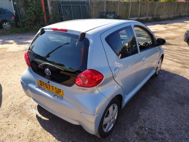 TOYOTA AYGO