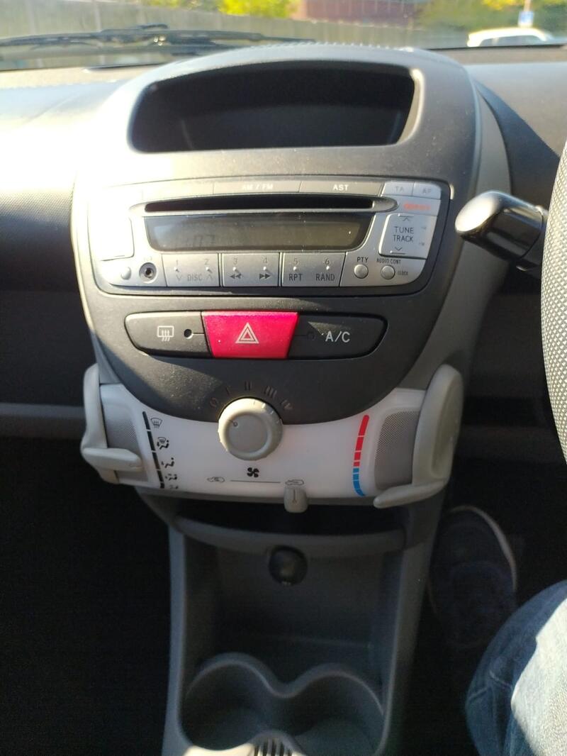 TOYOTA AYGO