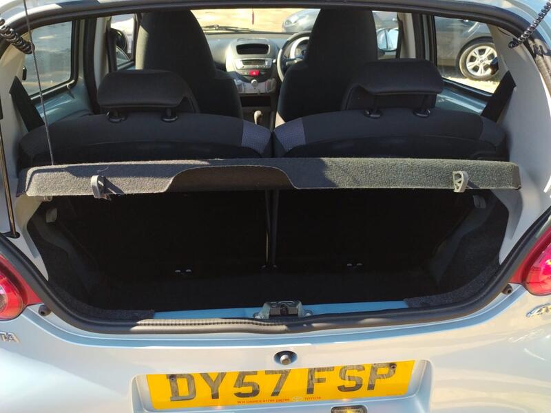 TOYOTA AYGO