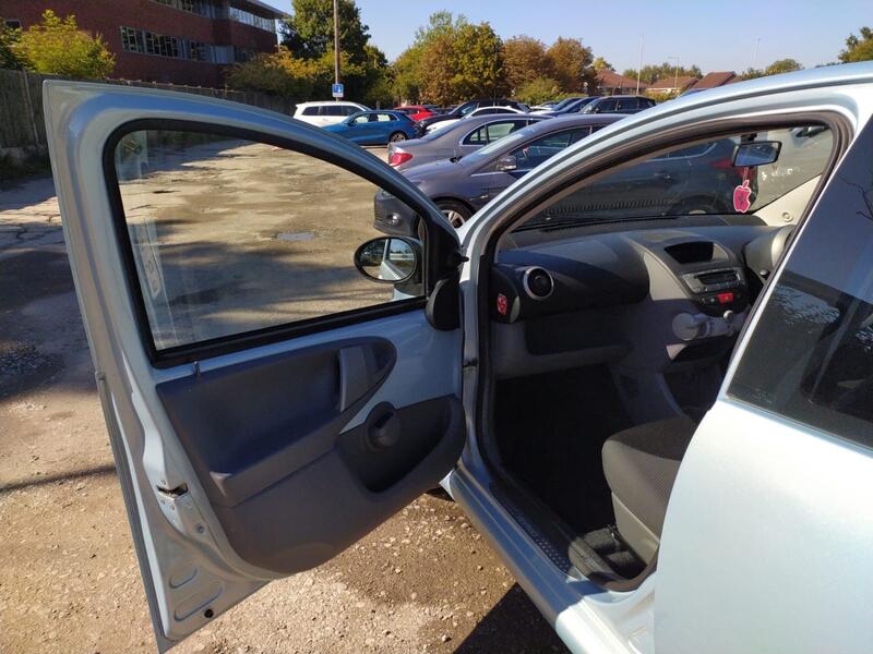 TOYOTA AYGO