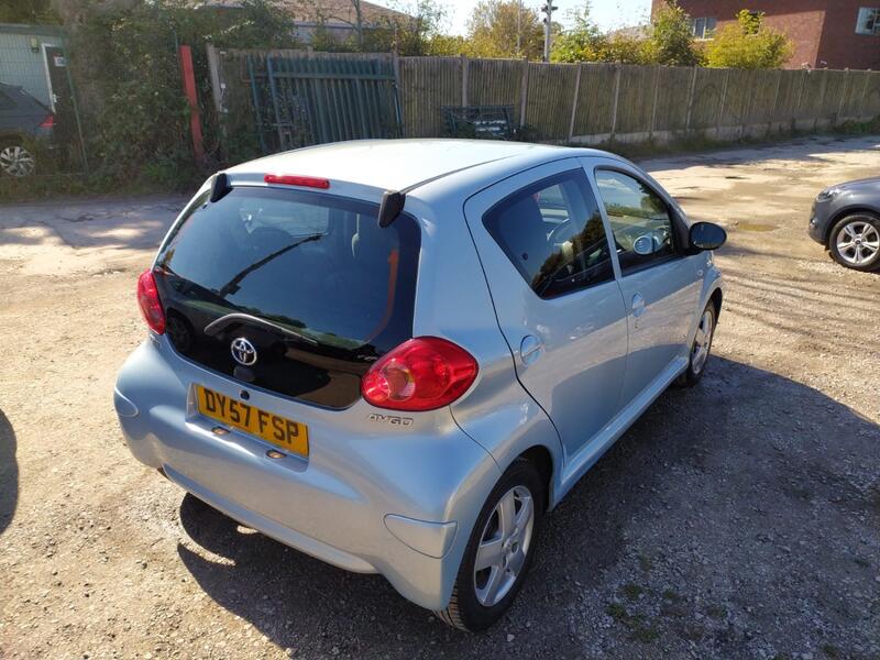 TOYOTA AYGO