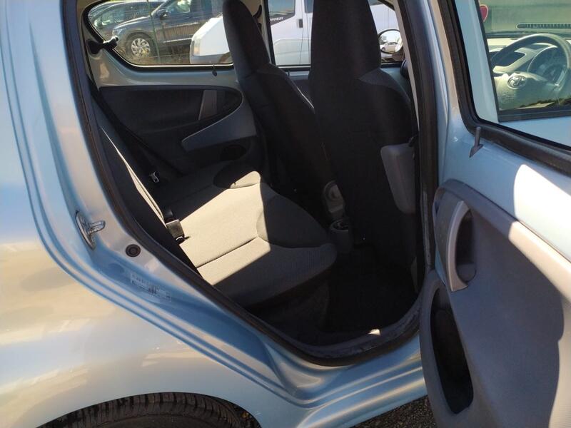 TOYOTA AYGO