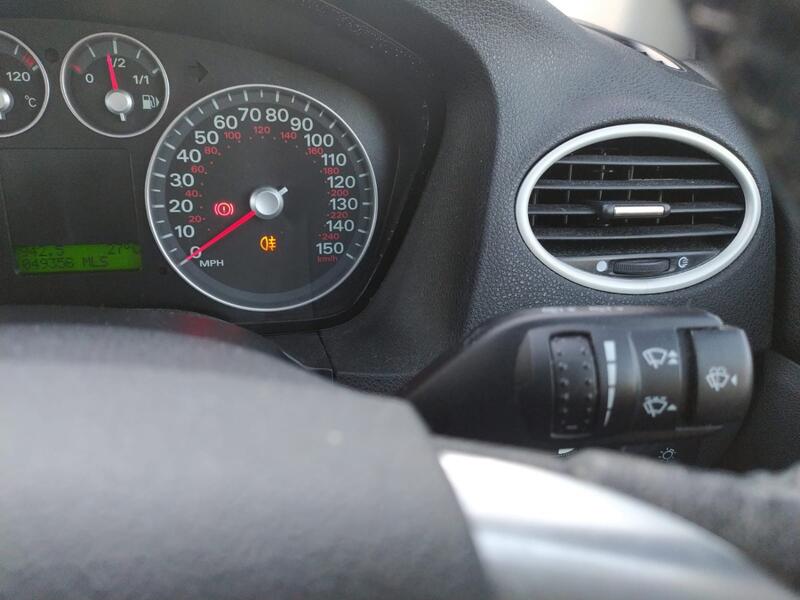 FORD FOCUS
