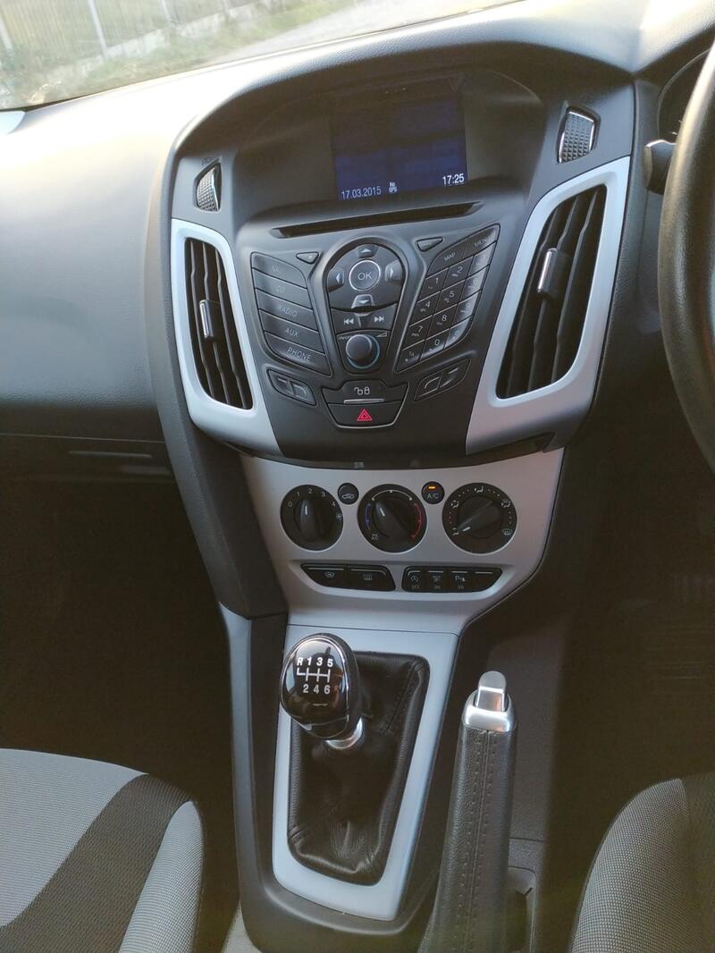 FORD FOCUS