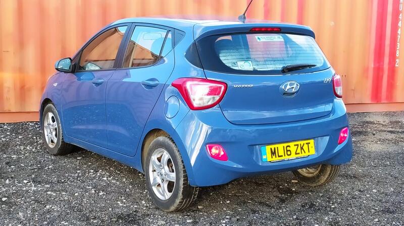 HYUNDAI I10