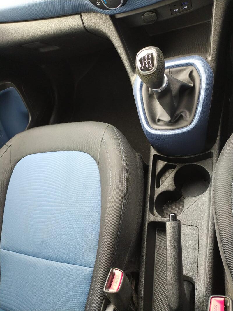 HYUNDAI I10