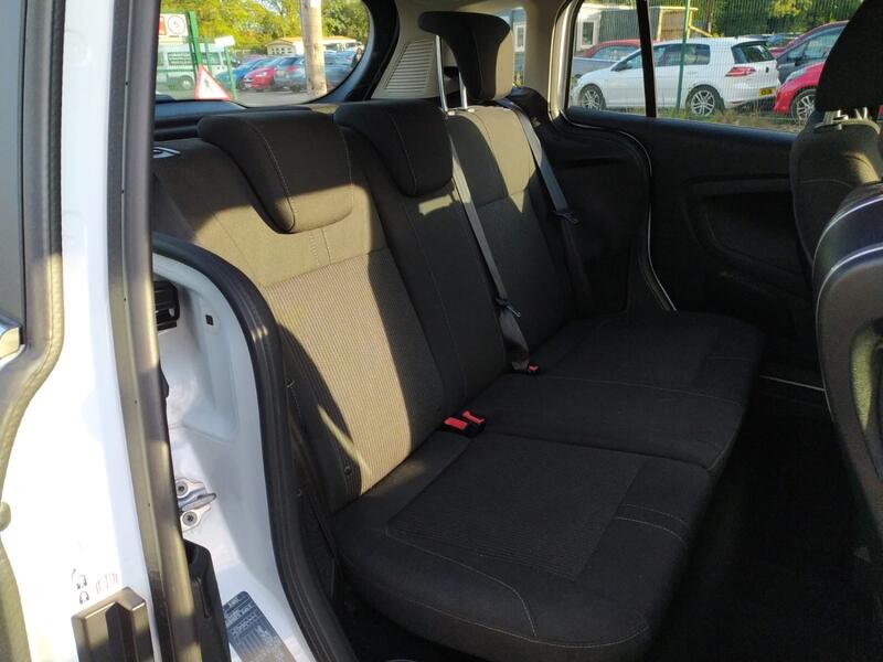 FORD B-MAX