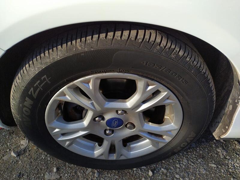 FORD B-MAX
