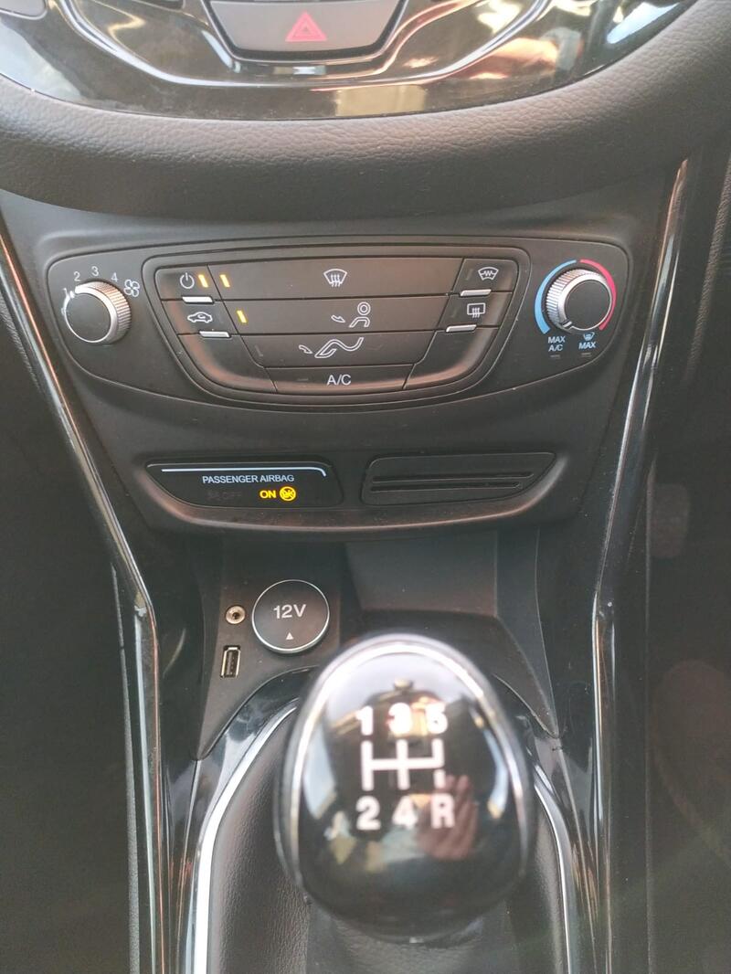 FORD B-MAX