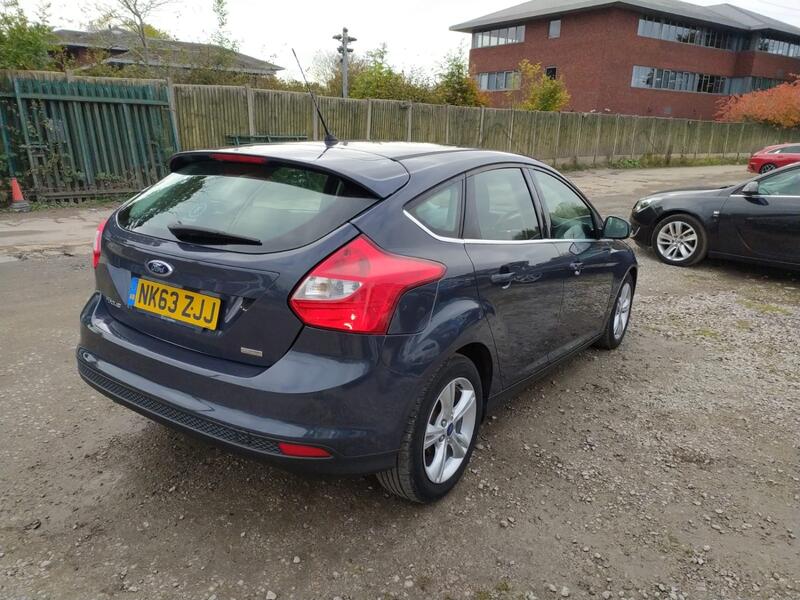 FORD FOCUS