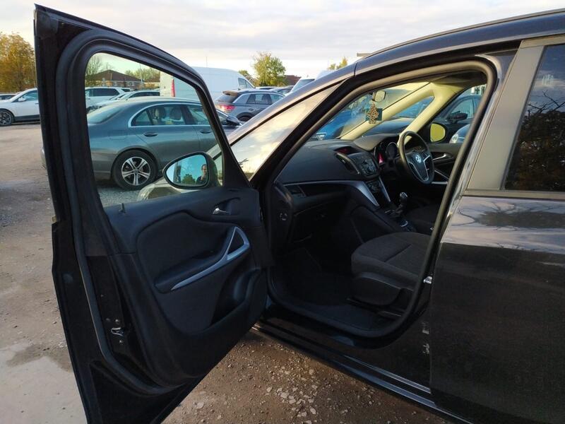 VAUXHALL ZAFIRA TOURER