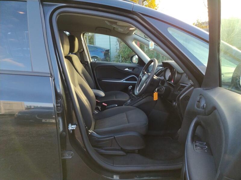 VAUXHALL ZAFIRA TOURER