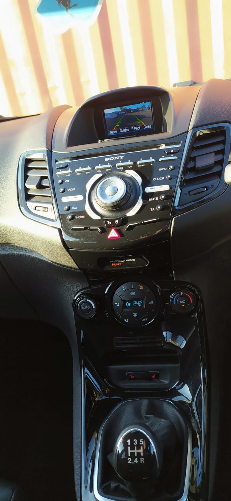 FORD FIESTA