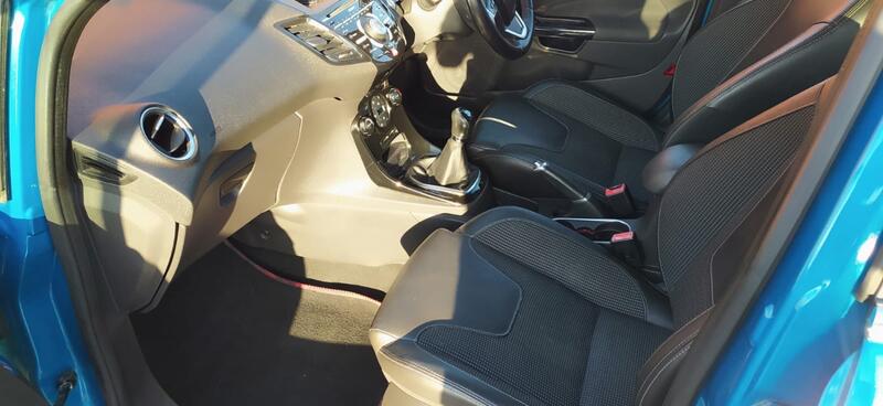 FORD FIESTA