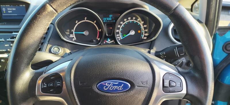 FORD FIESTA